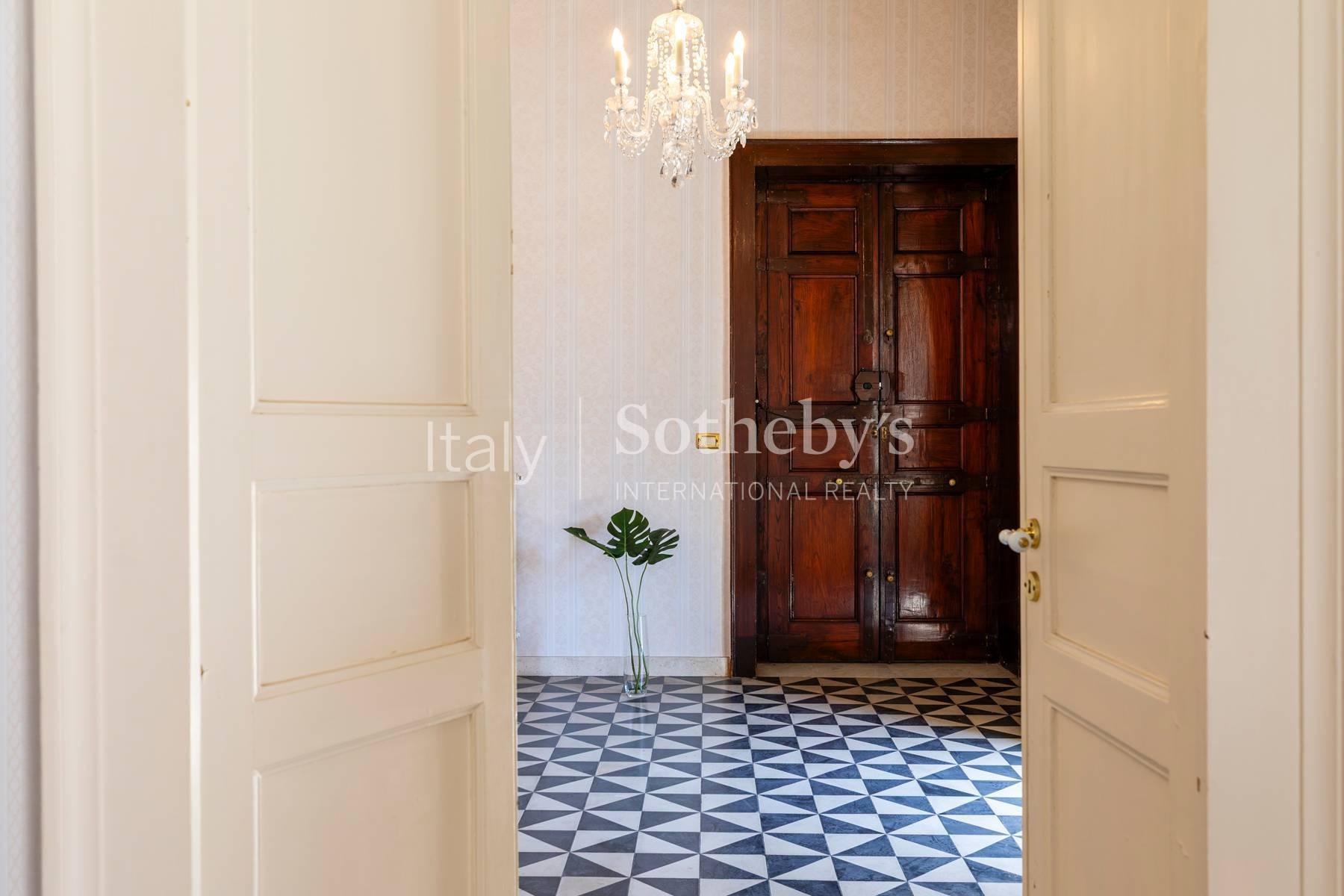 Prestigiosa dimora nobiliare con grandi terrazze sul corso, in vendita, Acireale | Sotheby’s Realty Italy - 16