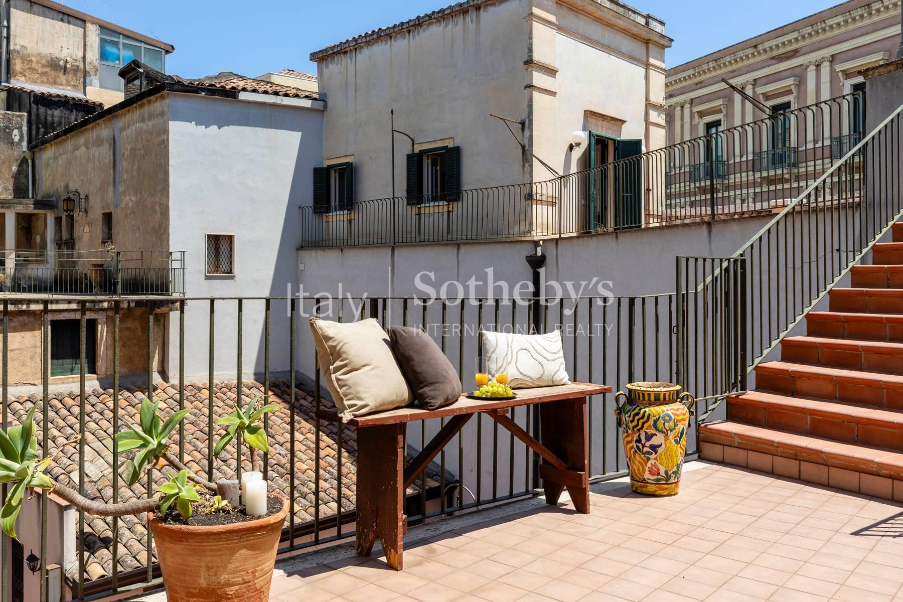 Prestigiosa dimora nobiliare con grandi terrazze sul corso, in vendita, Acireale | Sotheby’s Realty Italy - 19