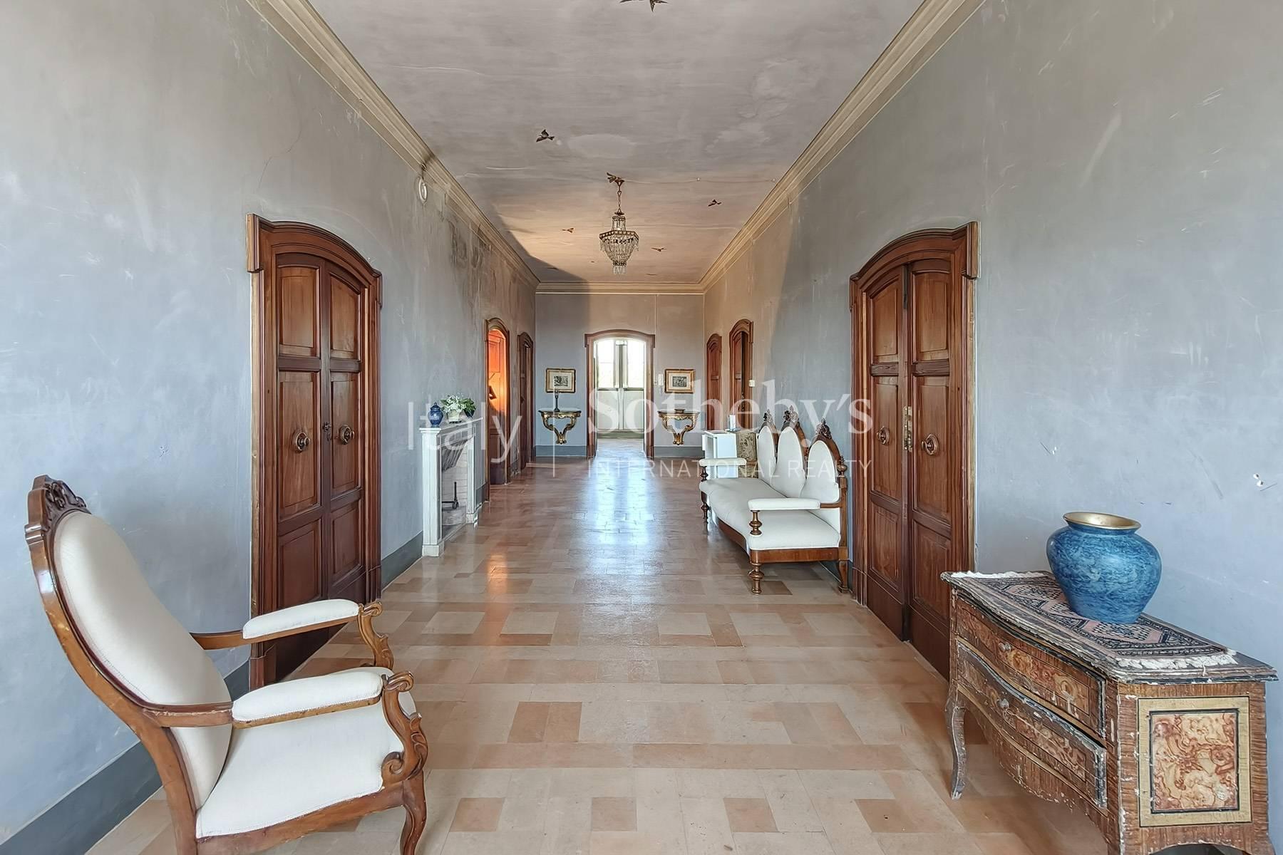Villa storica con parco e vista mare nelle Marche - 7