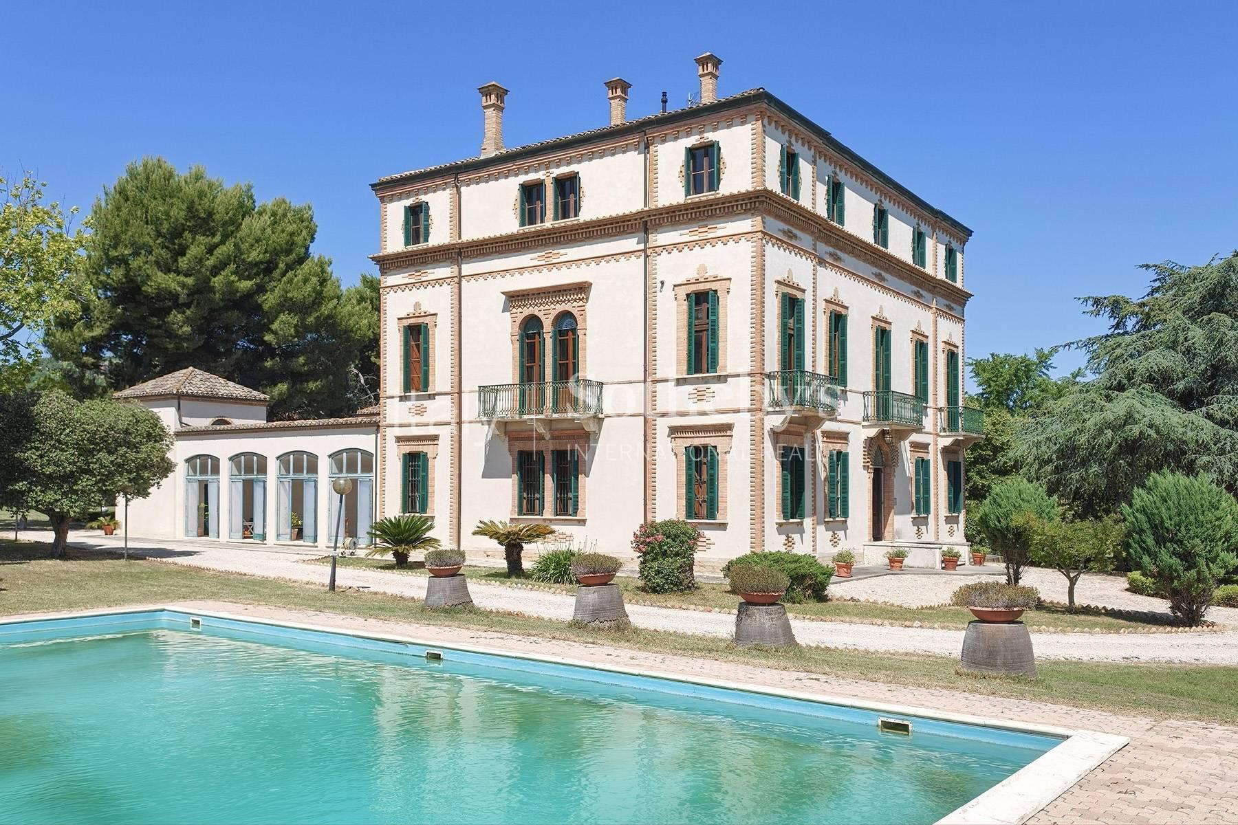 Grand Estate with Sea Views in Le Marche, For sale, Porto San Giorgio | Sotheby’s Realty Italy - 25