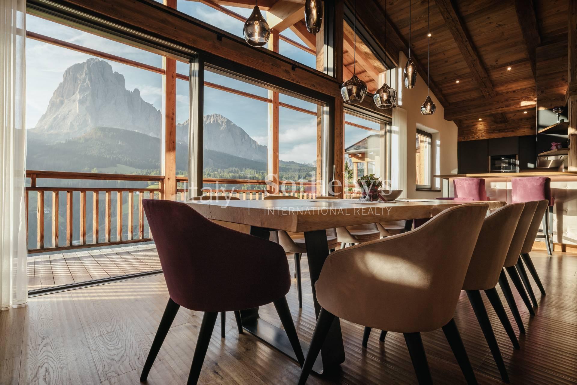 Chalet Sassolungo–Lusso contemporaneo nel cuore delle Dolomiti - 4