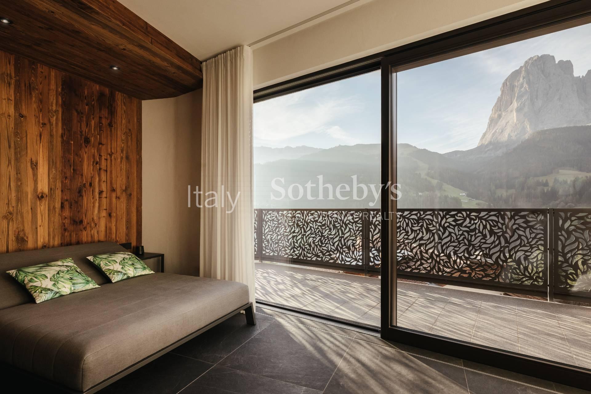 Chalet Sassolungo–Lusso contemporaneo nel cuore delle Dolomiti, in affitto, Santa Cristina Valgardena - St. Christina in Groeden | Sotheby’s Realty Italy - 27