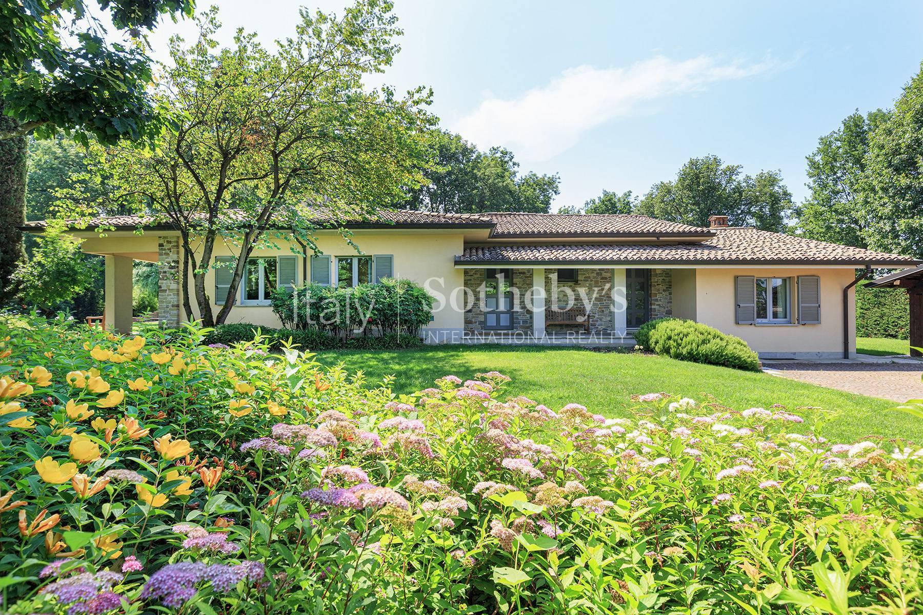 Villa con piscina e bosco privato in Val Trebbia, sud di Milano - 3