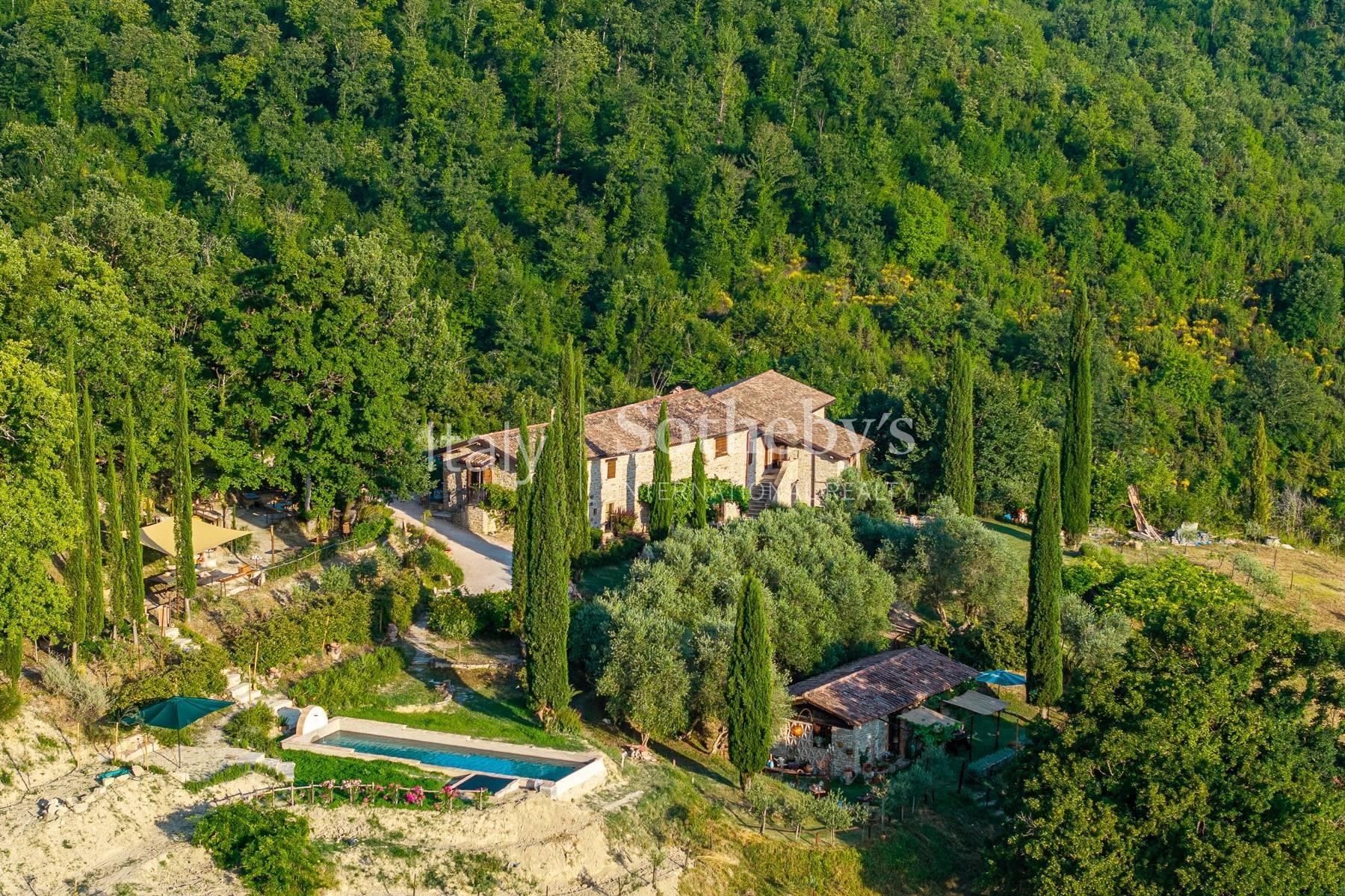 Gubbio - Storico casale con vista lago da sogno e piscina, in vendita, Gubbio | Sotheby’s Realty Italy - 41