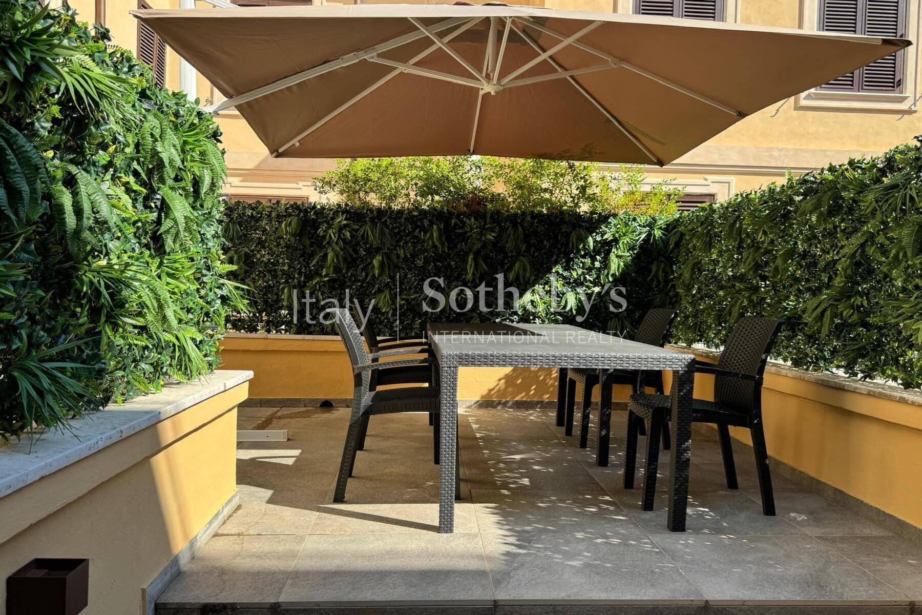 Prestigioso appartamento nel centro storico con terrazzo, in vendita, Roma | Sotheby’s Realty Italy - 4