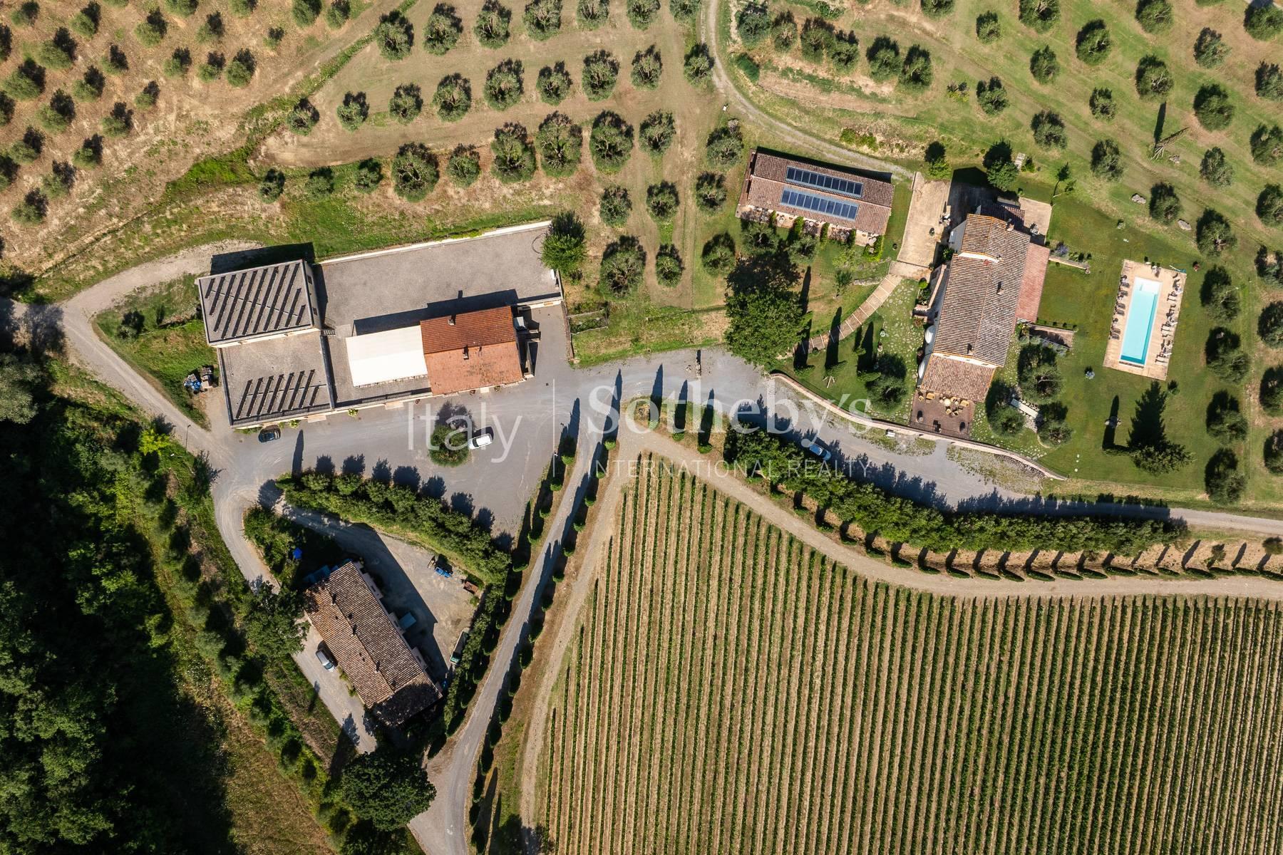 Luxury Wine Estate con cantina e resort in Toscana, in vendita, Sarteano | Sotheby’s Realty Italy - 35