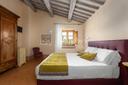 Luxury Wine Estate con cantina e resort in Toscana, in vendita, Sarteano | Sotheby’s Realty Italy - 16