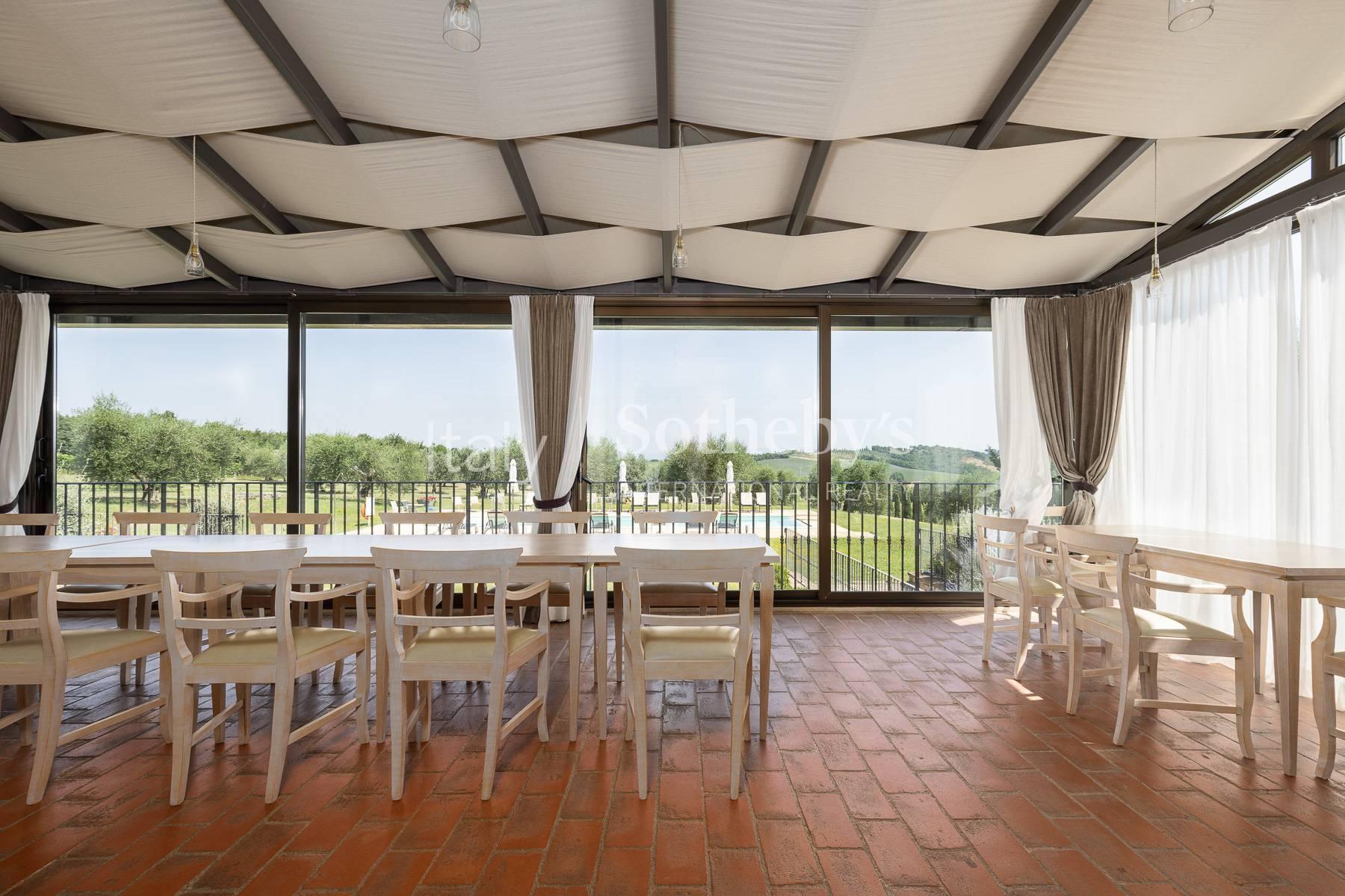 Luxury Wine Estate con cantina e resort in Toscana, in vendita, Sarteano | Sotheby’s Realty Italy - 13