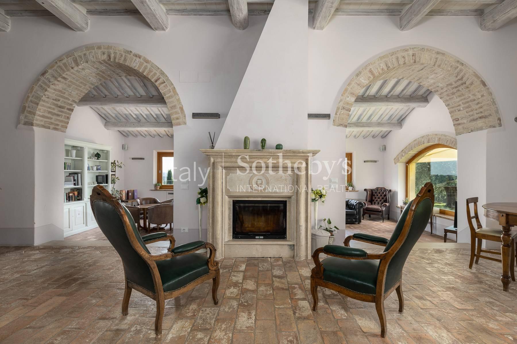 Luxury Wine Estate con cantina e resort in Toscana, in vendita, Sarteano | Sotheby’s Realty Italy - 10