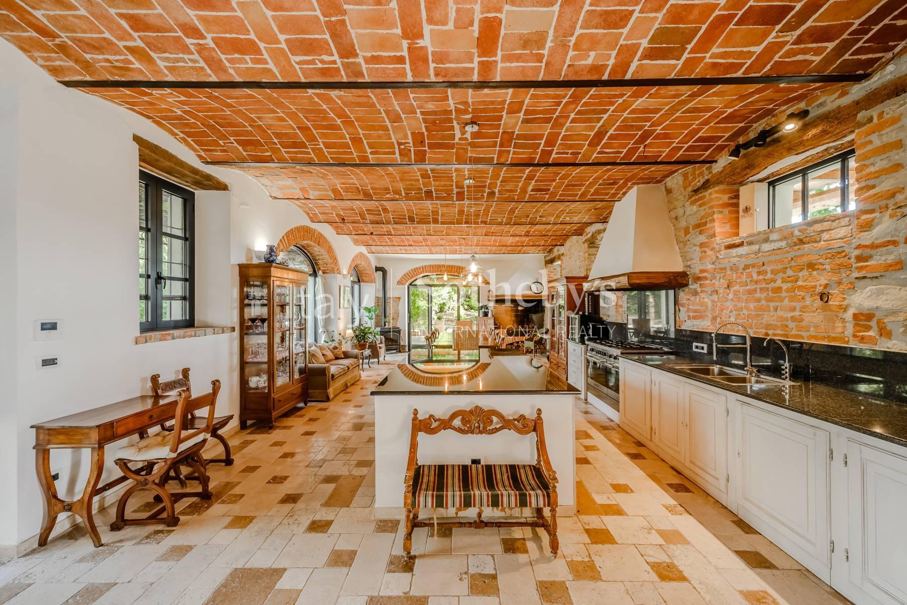 Charming farmhouse with pool in the Monferrato hills - 8