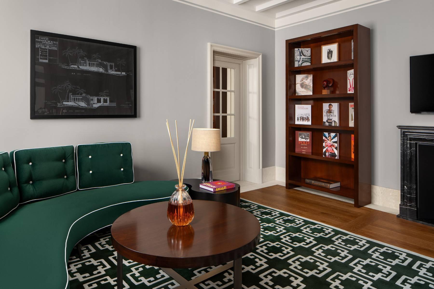 Raffinata residenza contemporanea nel centro di Roma - 1