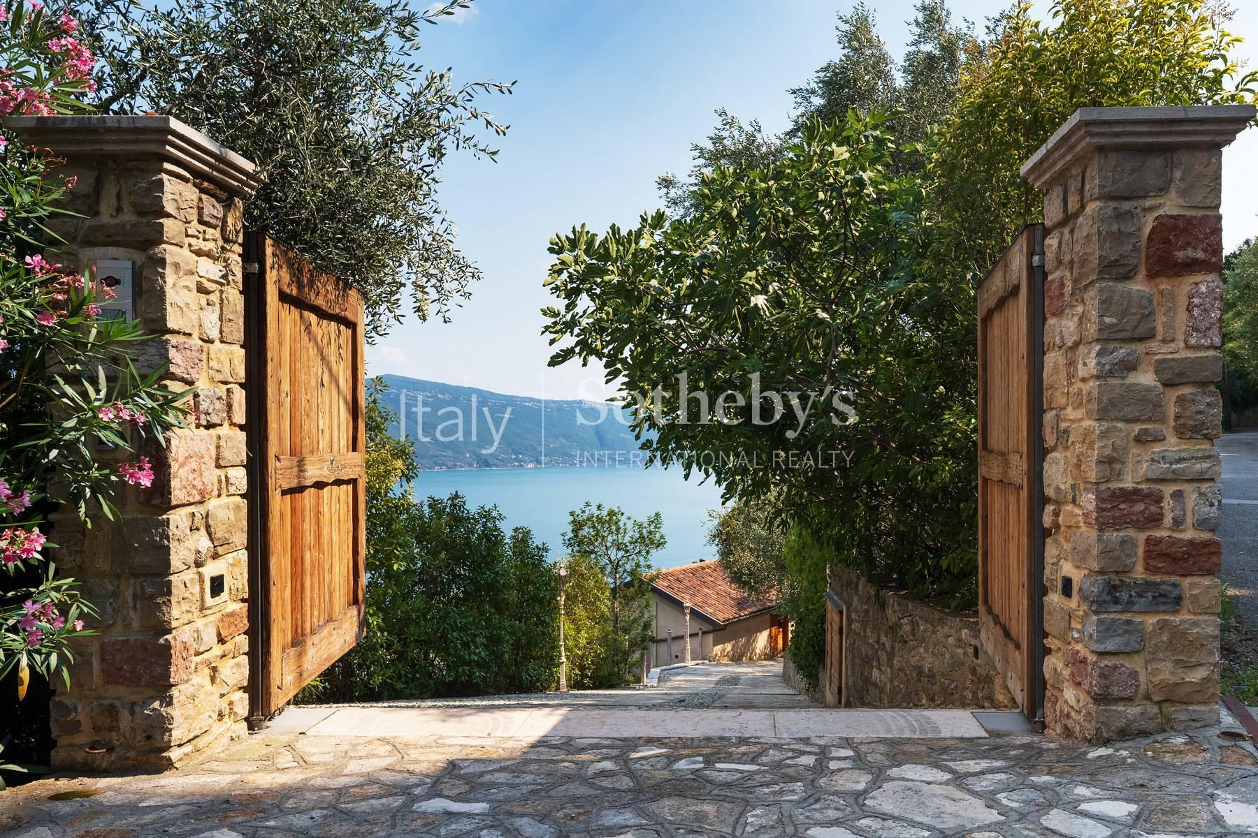 Antico casale con piscina e vista sul Lago di Garda, in vendita, Gargnano | Sotheby’s Realty Italy - 20