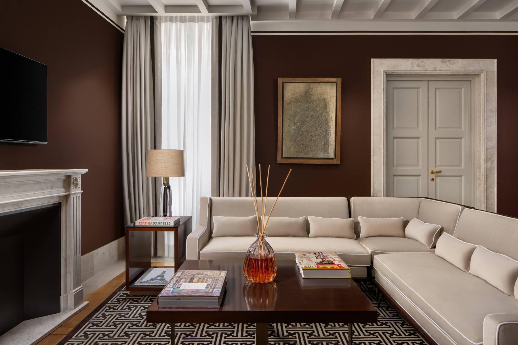 Elegante residenza contemporanea a Roma - 1