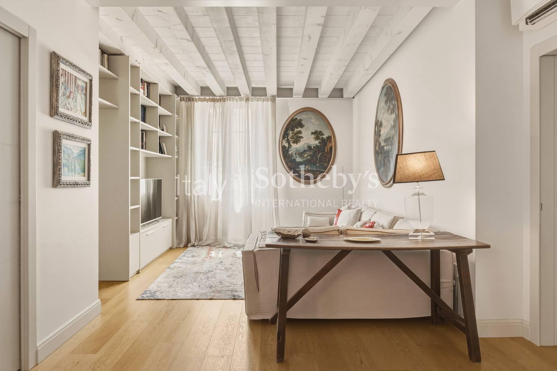 Elegante appartamento con balconate tra l'Arena e San Zeno - 4