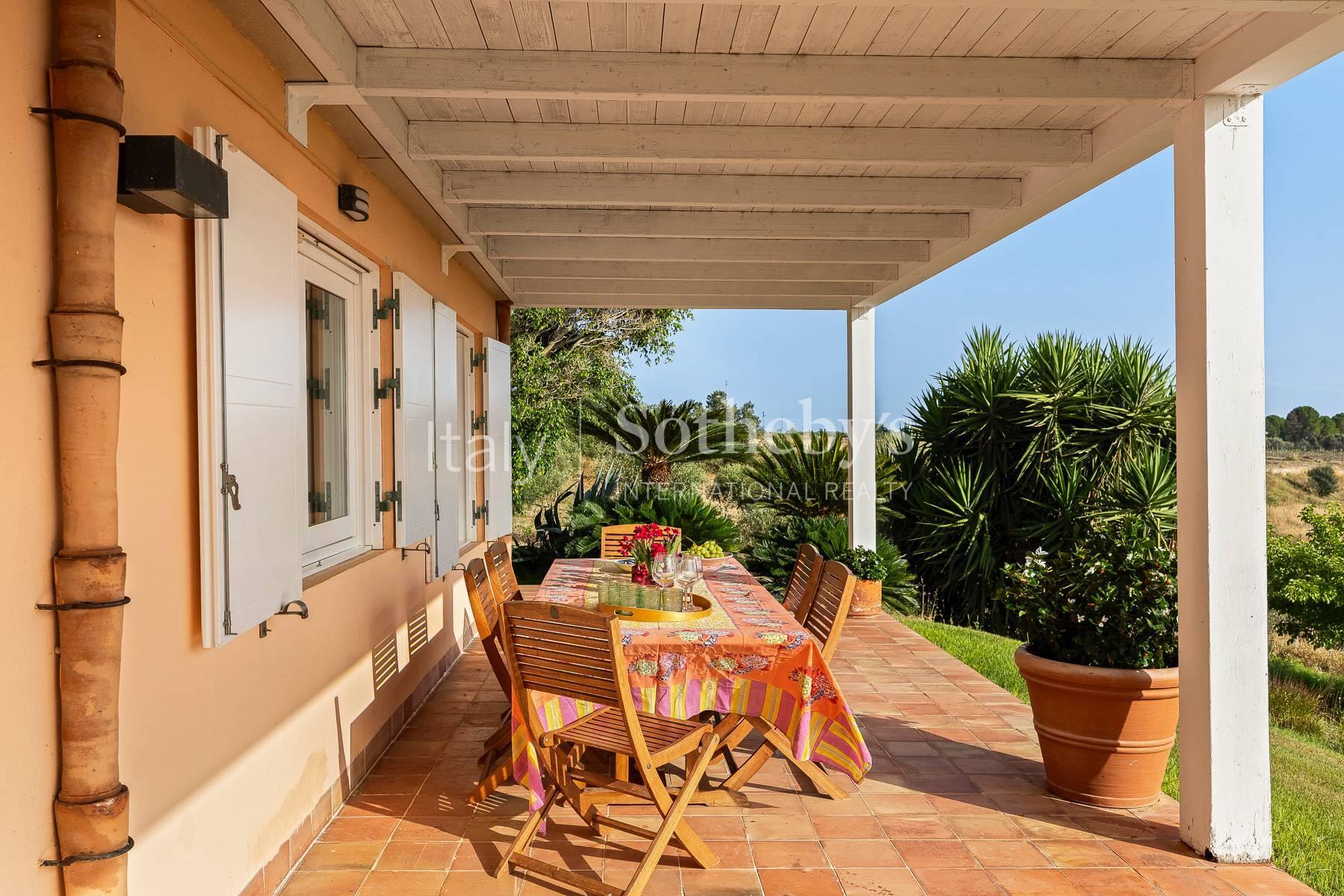 Splendida villa immersa nella campagna e affacciata sul mare - 7