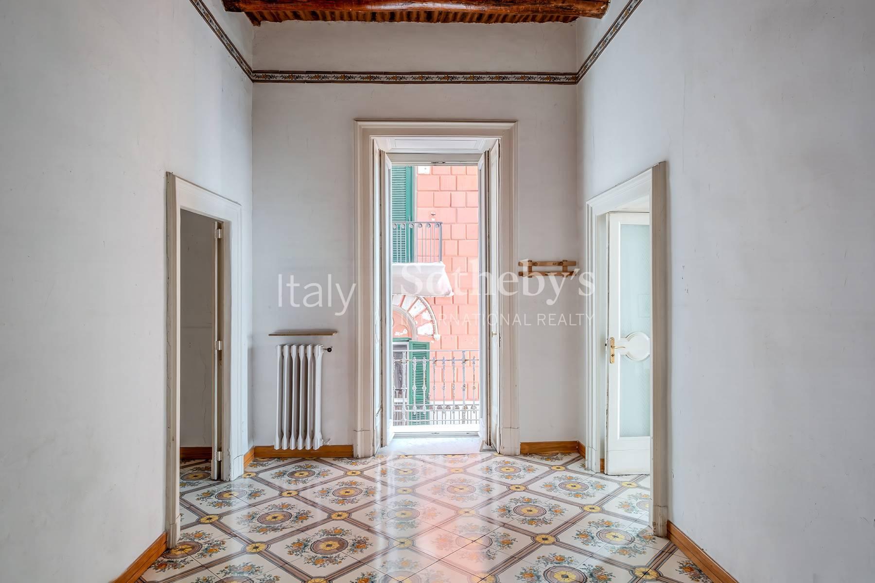 Ampia residenza panoramica in Via Partenope - 7
