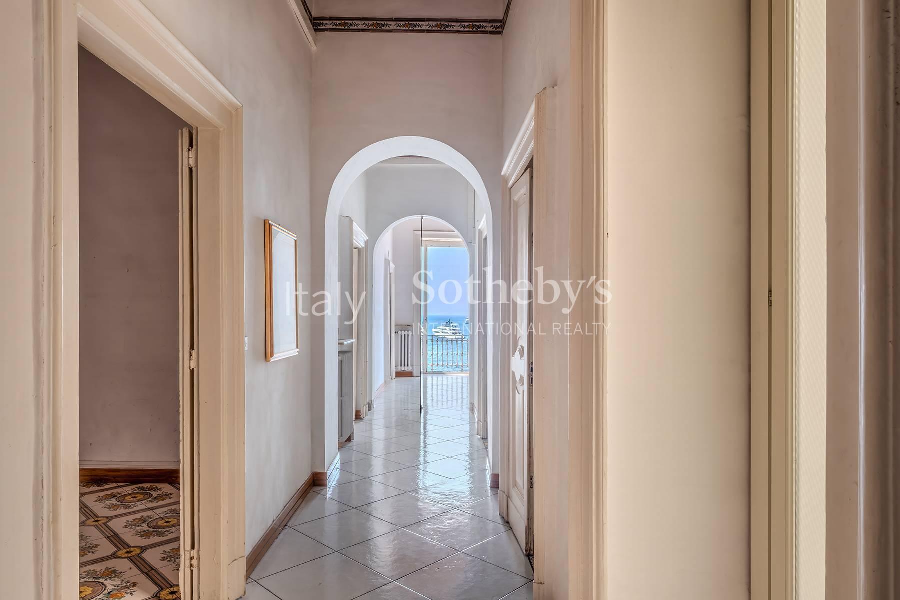 Ampia residenza panoramica in Via Partenope, in vendita, Napoli | Sotheby’s Realty Italy - 18
