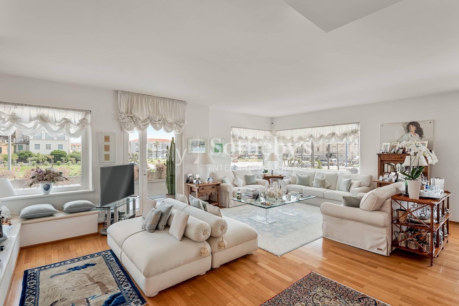 Prestigioso attico fronte mare a Viareggio, in vendita, Viareggio | Sotheby’s Realty Italy - 6