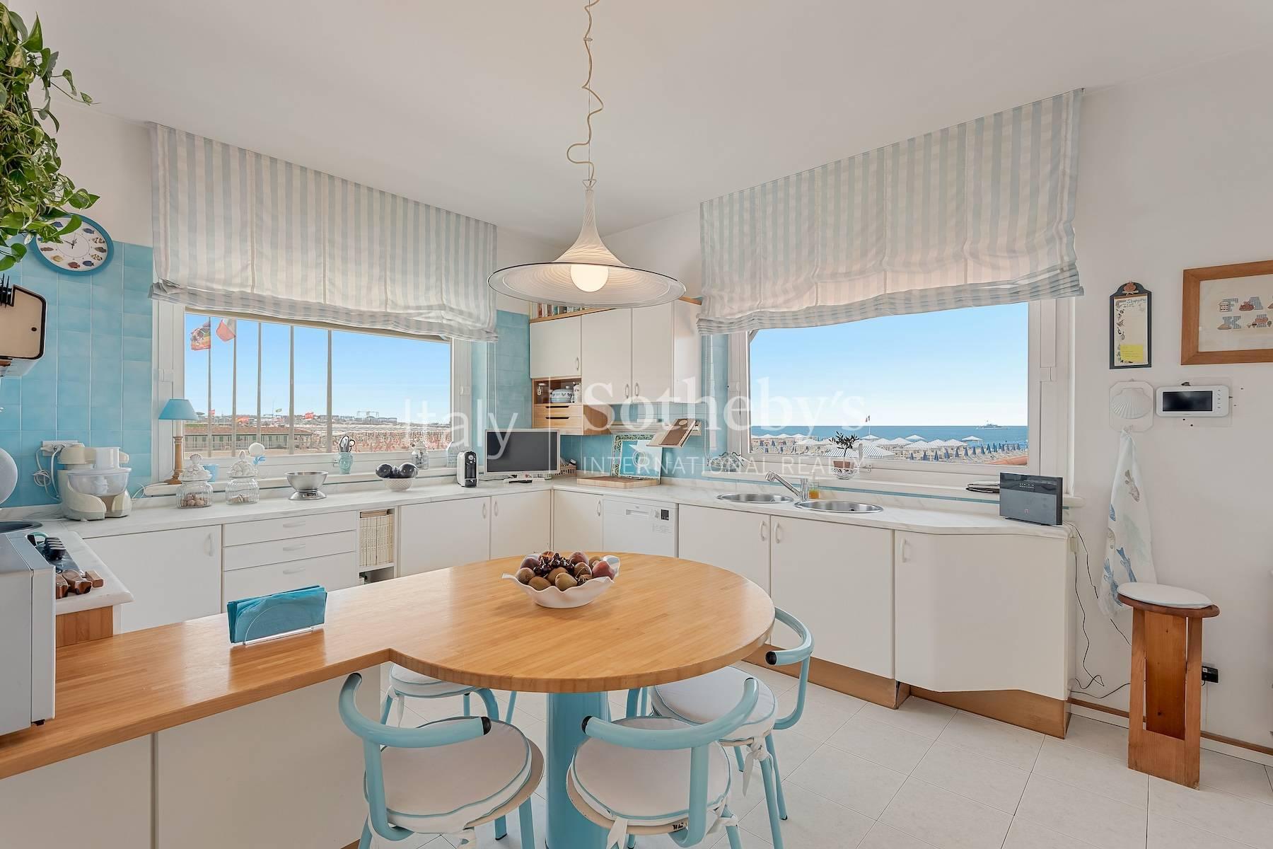 Prestigioso attico fronte mare a Viareggio, in vendita, Viareggio | Sotheby’s Realty Italy - 13