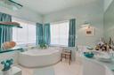 Prestigioso attico fronte mare a Viareggio, in vendita, Viareggio | Sotheby’s Realty Italy - 21