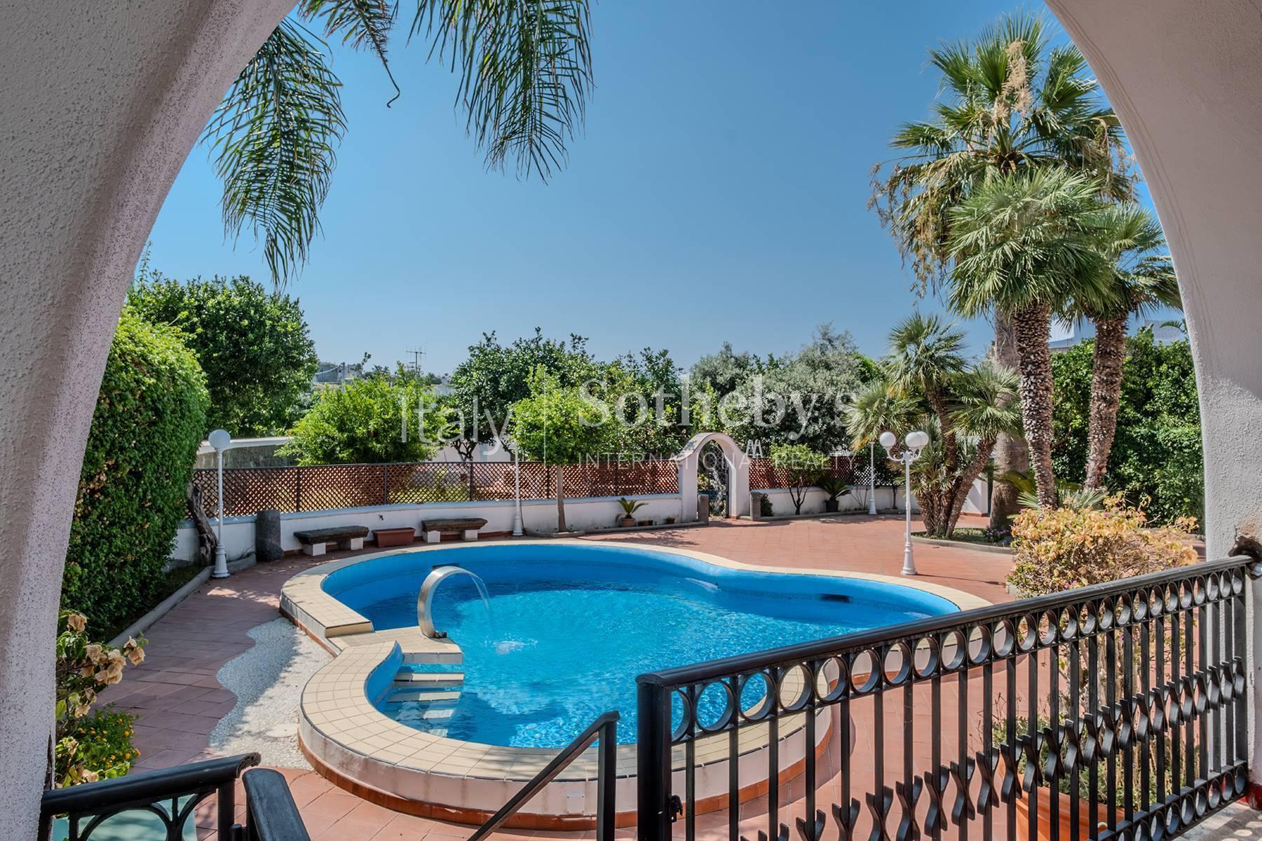 Prestigious villa with swimming pool in the heart of Forio - 6