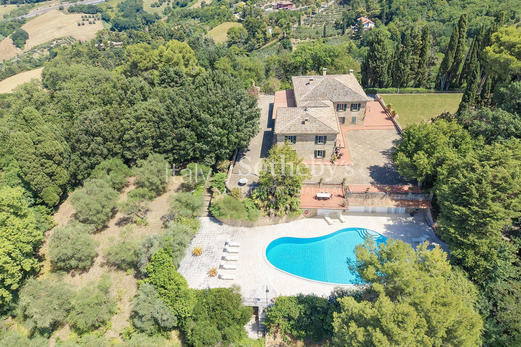 Elegante villa di campagna sulle colline di Pesaro, in vendita, Pesaro | Sotheby’s Realty Italy - 32