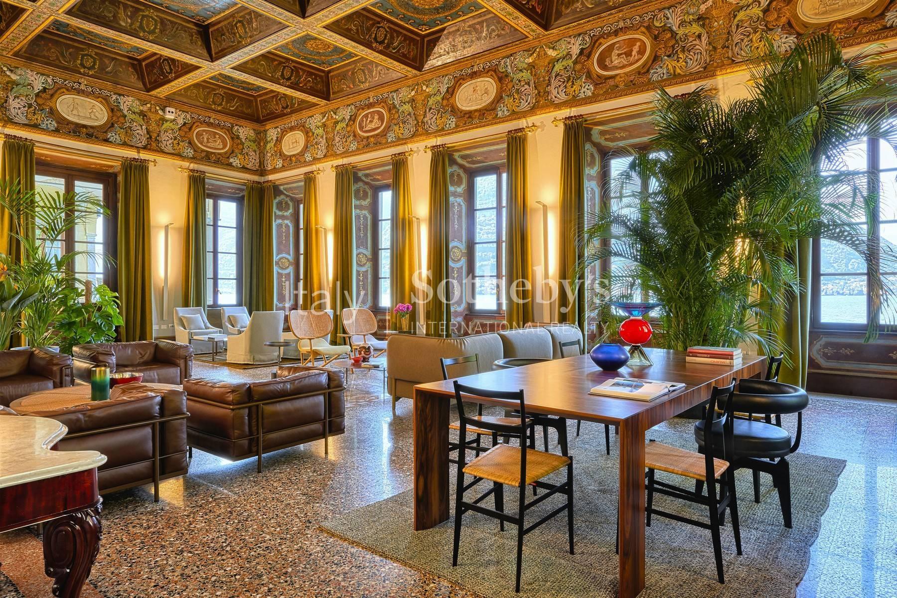 Waterfalls - The intimacy and space of a private luxury home, coupled with 5 star service - 3