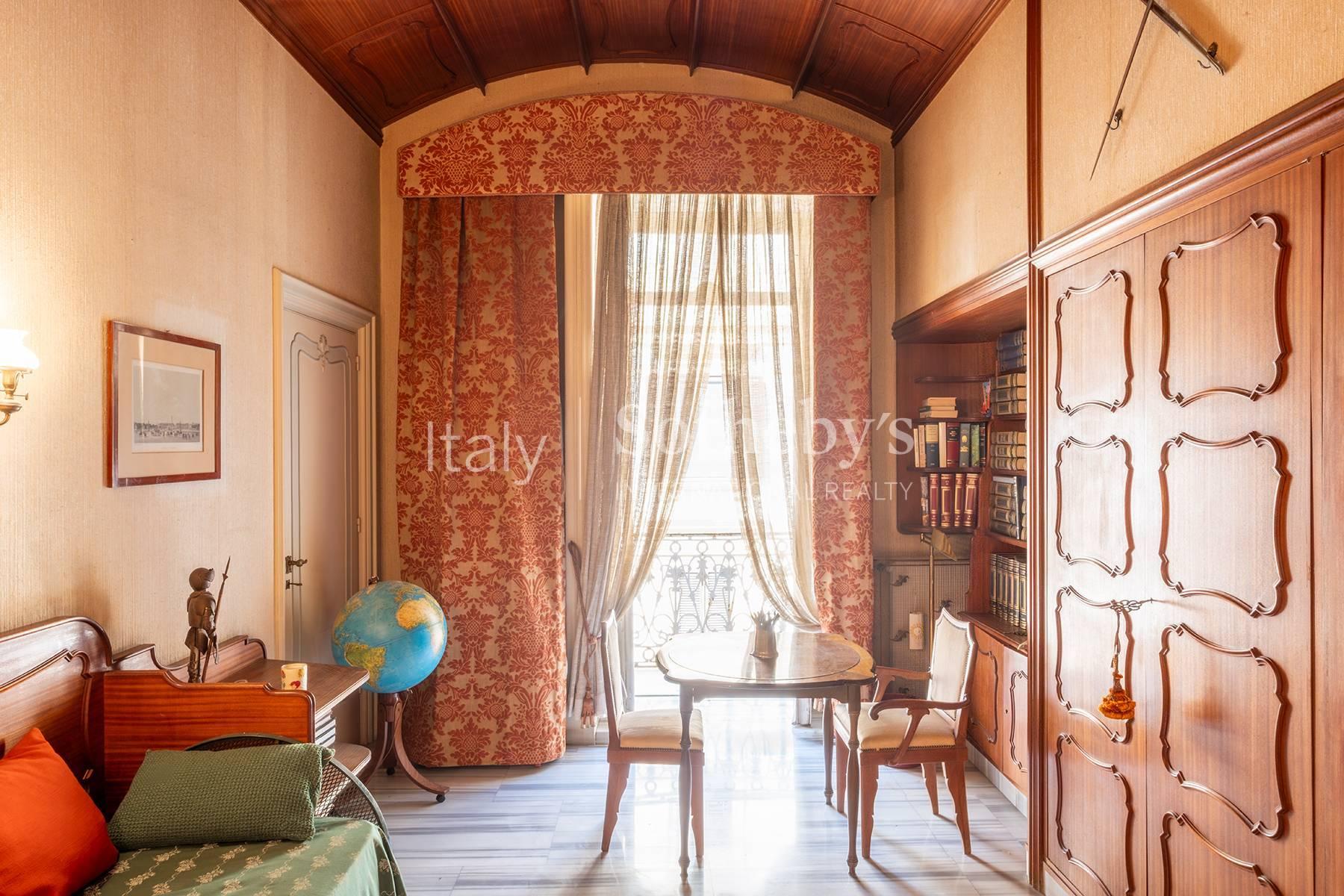 Ampia residenza panoramica in Via Caracciolo, in vendita, Napoli | Sotheby’s Realty Italy - 11