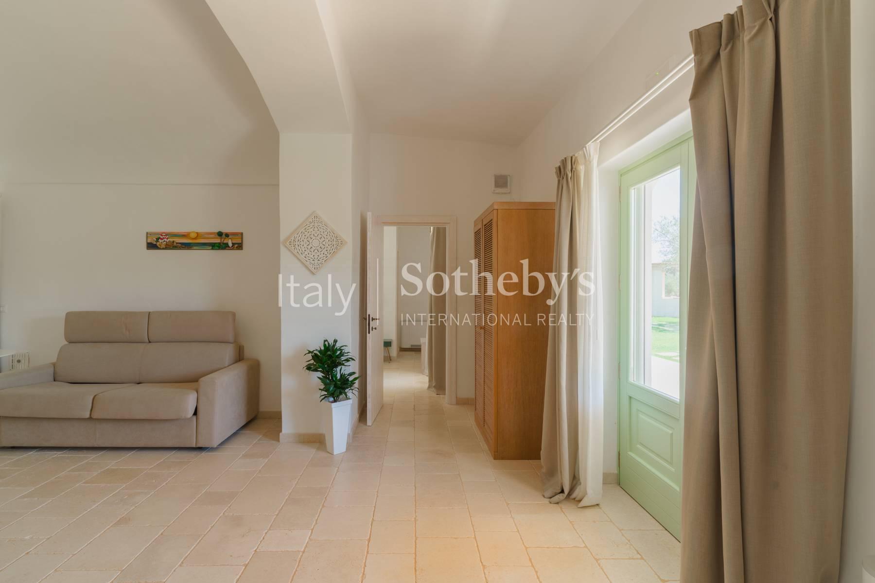 Two villas with sea views, a swimming pool, garden, and extensive land - 6