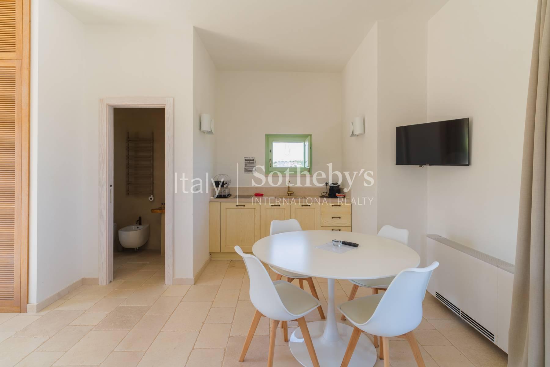 Two villas with sea views, a swimming pool, garden, and extensive land - 7