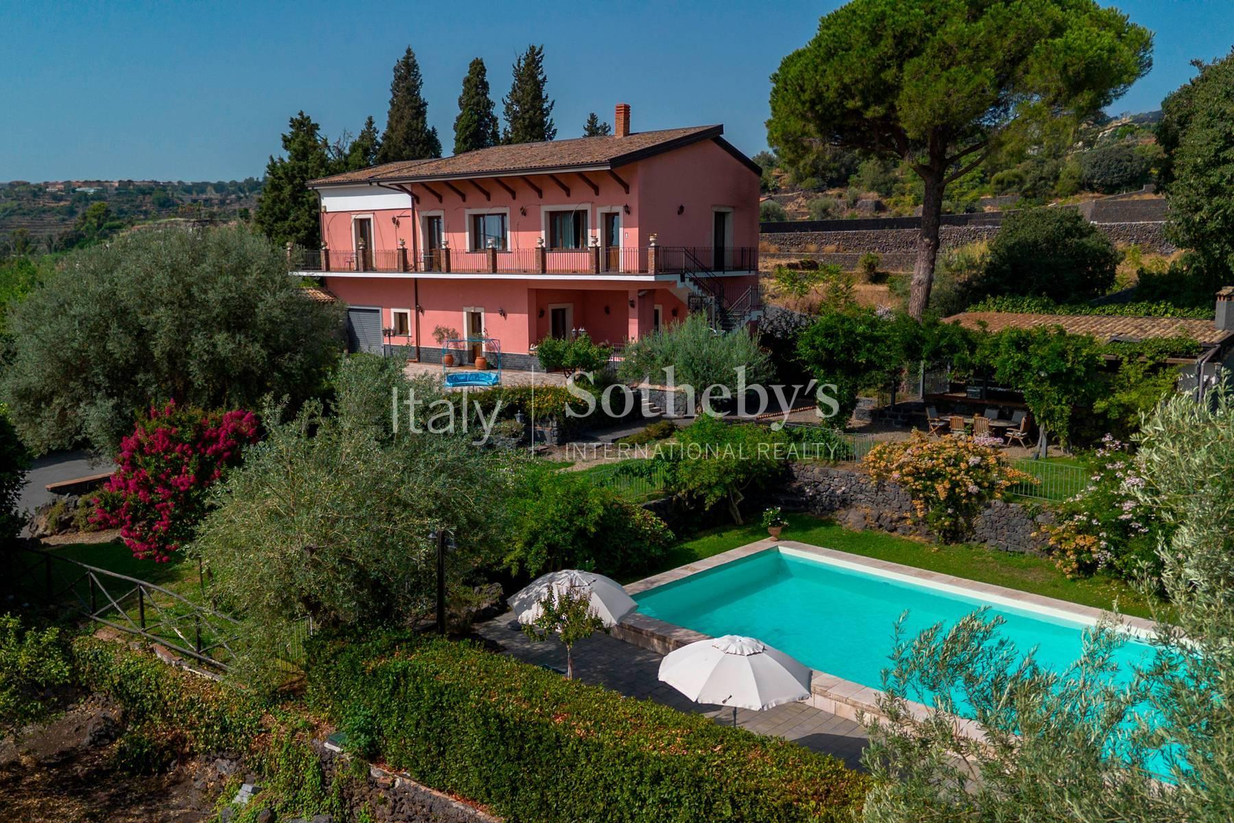 Elegante villa vista mare con piscina ad Acireale - 4