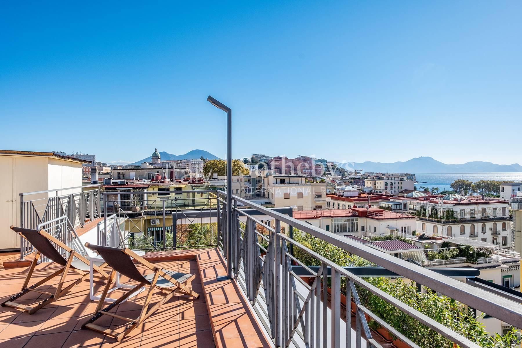 Attico ristrutturato nel centro di Chiaia, in vendita, Napoli | Sotheby’s Realty Italy - 3