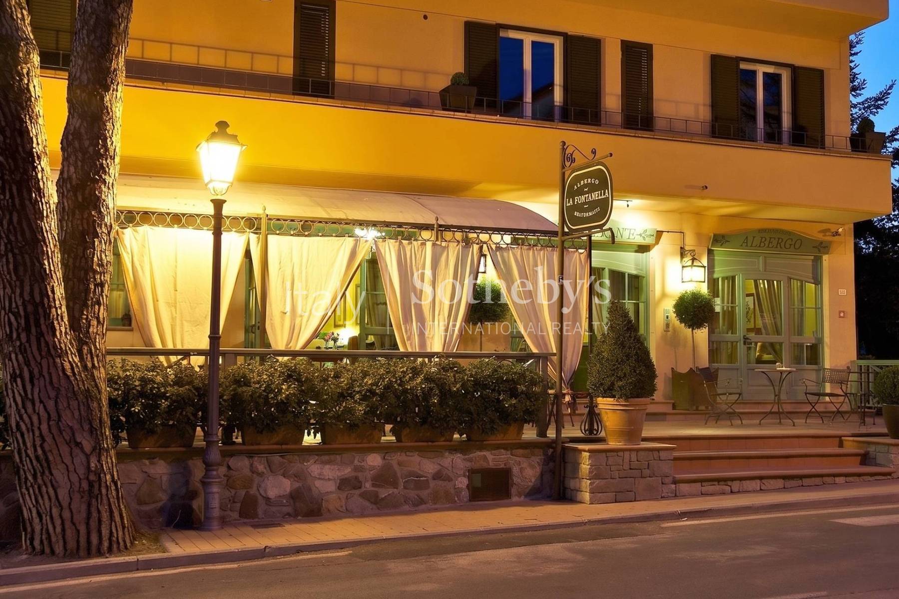 Albergo con Ristorante in Val d'Orcia, Toscana, in vendita, San Casciano dei Bagni | Sotheby’s Realty Italy - 9
