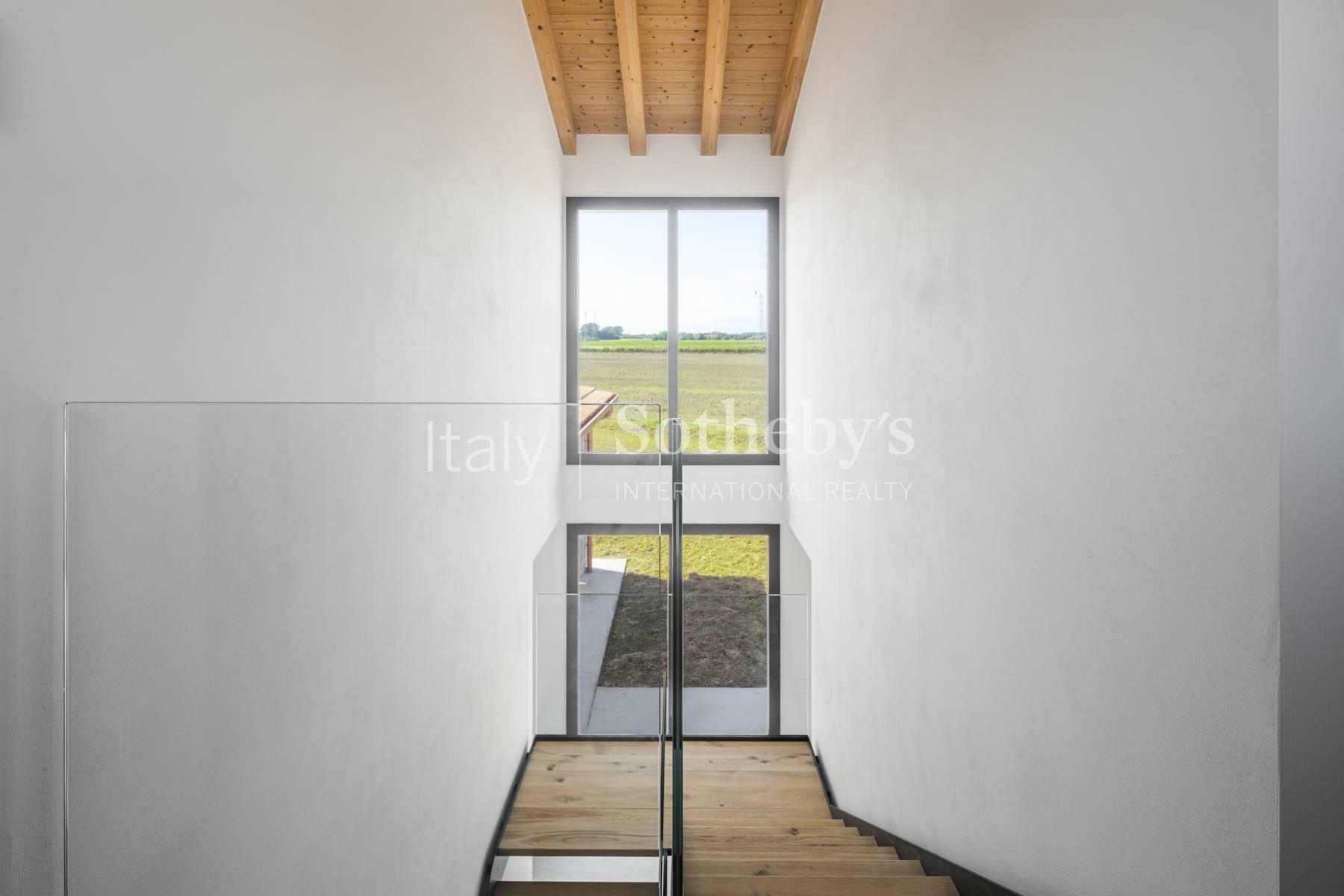 Villa contemporanea con parco e massima efficienza certificata, in vendita, Prata di Pordenone | Sotheby’s Realty Italy - 14
