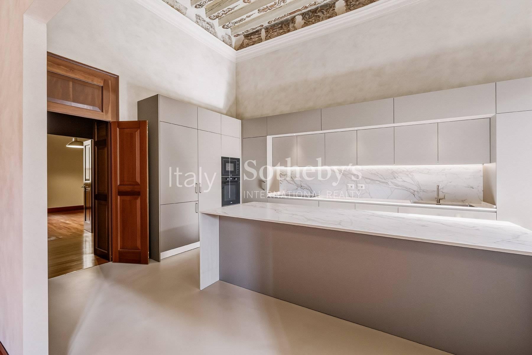 Prestigiosa residenza in palazzo storico nel centro di Verona - 7
