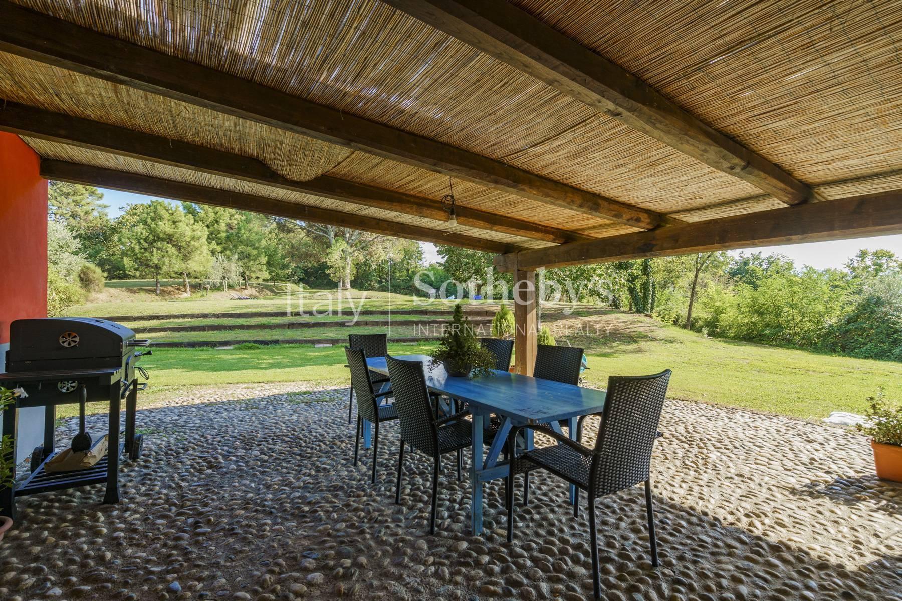 Tenuta di campagna con piscina e scuderie - 3