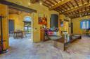 Tenuta di campagna con piscina e scuderie, in vendita, Capannori | Sotheby’s Realty Italy - 10