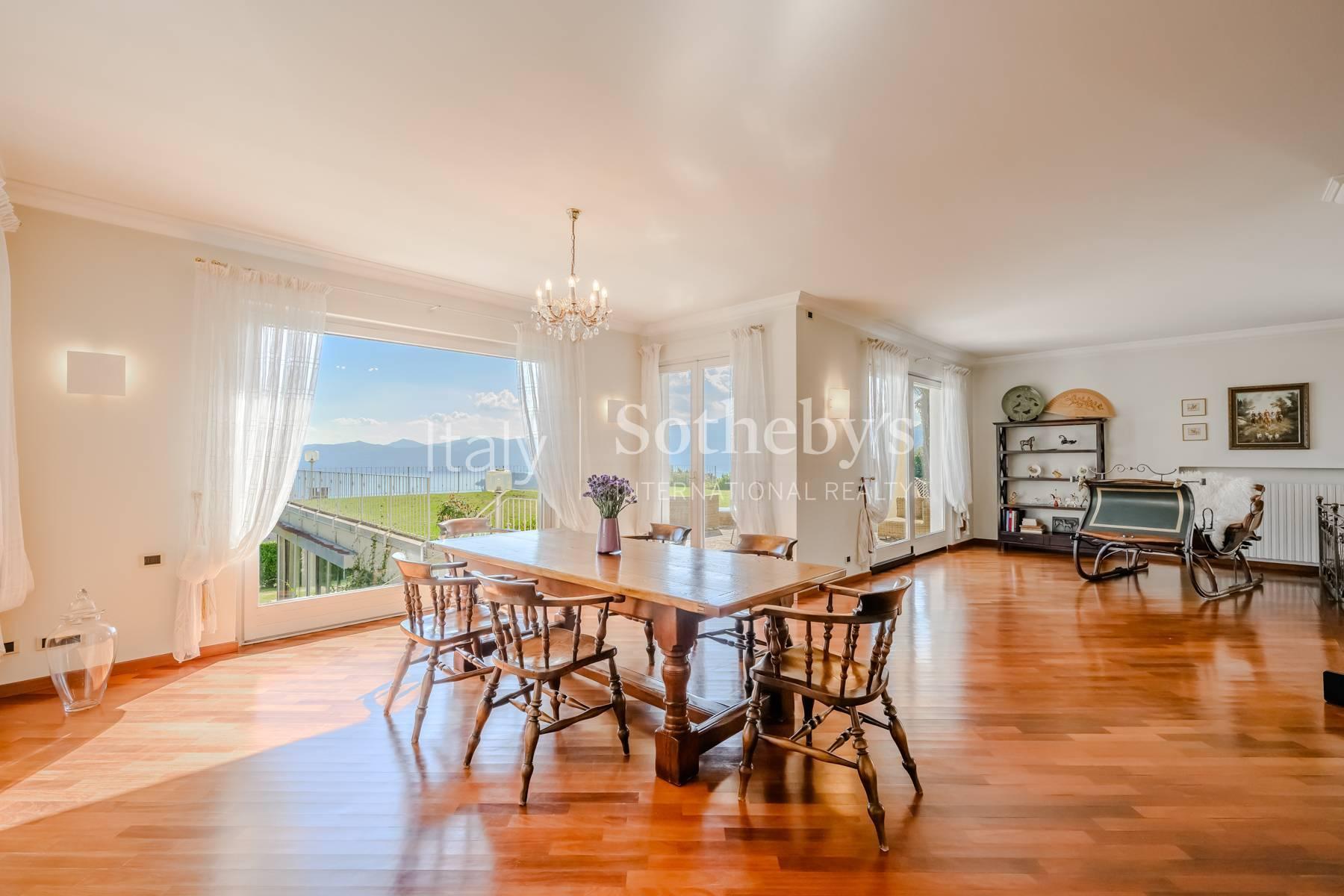 Villa con vista sul Lago Maggiore, piscina e area spa, in vendita, Arizzano | Sotheby’s Realty Italy - 7