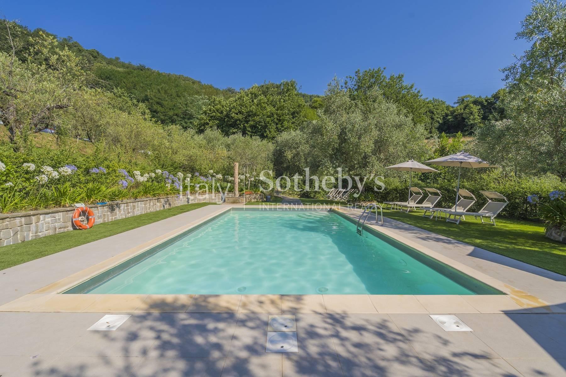 Autentico borgo toscano con agriturismo, in vendita, Pistoia | Sotheby’s Realty Italy - 3