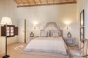 Autentico borgo toscano con agriturismo, in vendita, Pistoia | Sotheby’s Realty Italy - 11