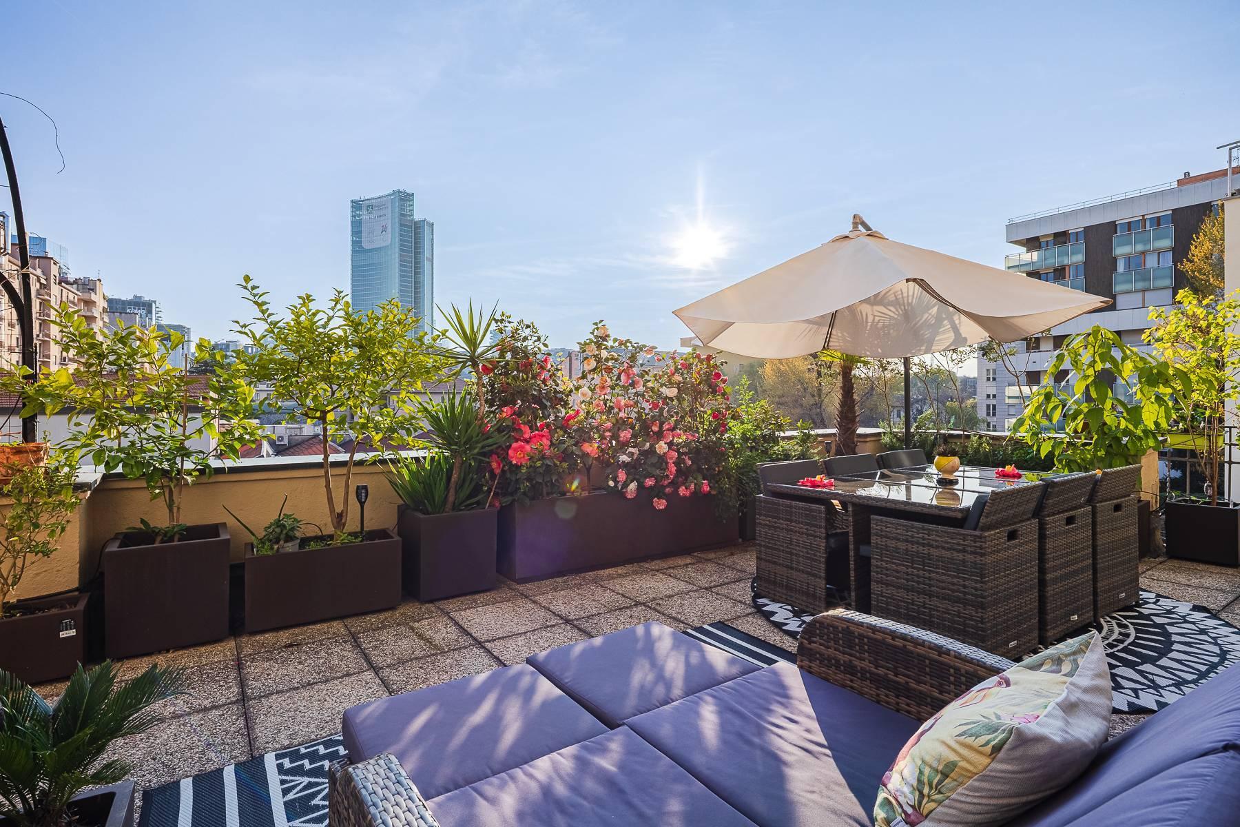 Spacious contemporary apartment with a large terrace - 1