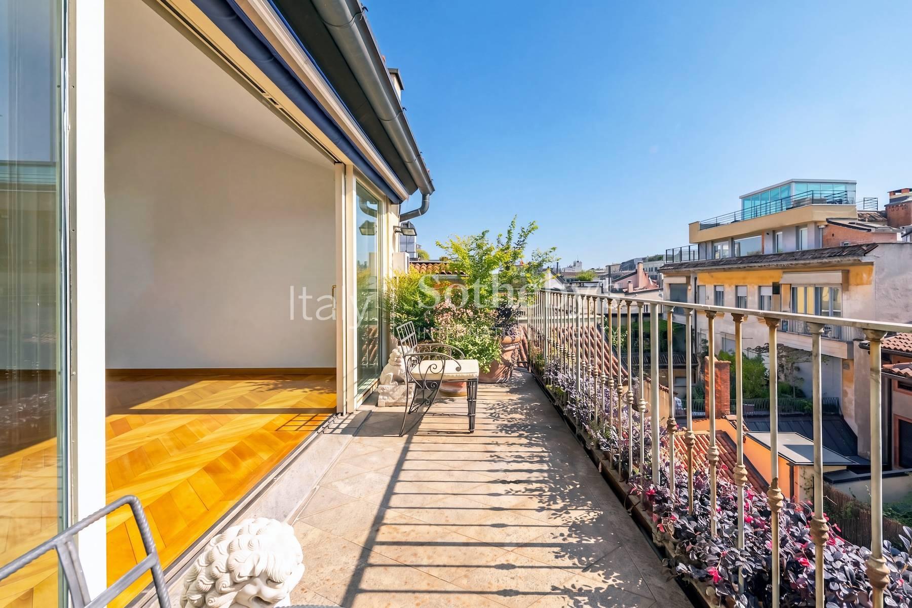 Charming penthouse with terraces in the Quadrilatero district, For sale, Milan | Sotheby’s Realty Italy - 37