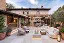 Una rara opportunità hospitality waterfront sul Lago di Garda, in vendita, Sirmione | Sotheby’s Realty Italy - 3