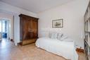 L’eleganza di un appartamento in dimora storica a pochi minuti dal Lago, in affitto, Tavernerio | Sotheby’s Realty Italy - 17