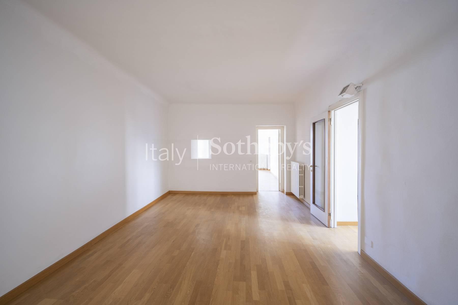 Spacious charming residence in the heart of Milan - 4