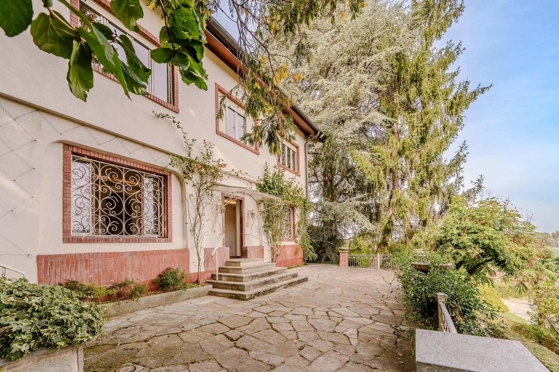 Villa con vista panoramica e parco nella Precollina di Torino - 1