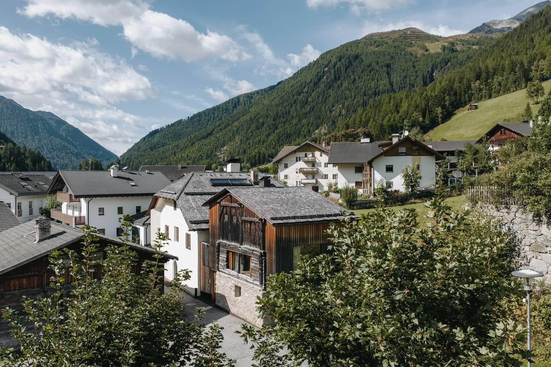 Design chalet among the Ahrntal peaks - 1