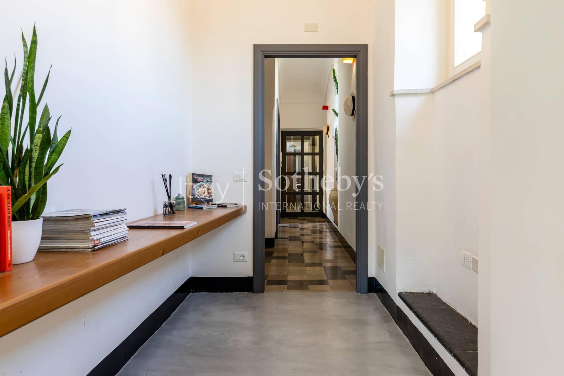A charming detached house with a terrace in the historic centre of Modica - 4