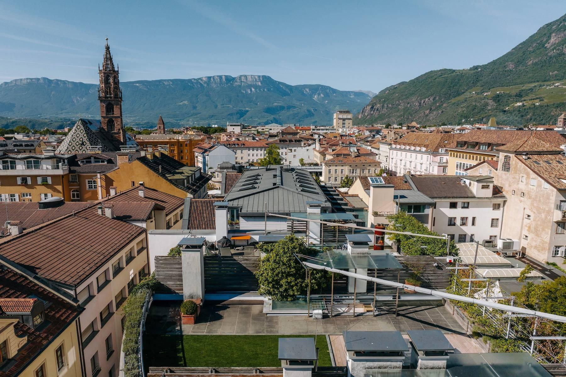 Appartamento con terrazza panoramica nel centro di Bolzano - 1