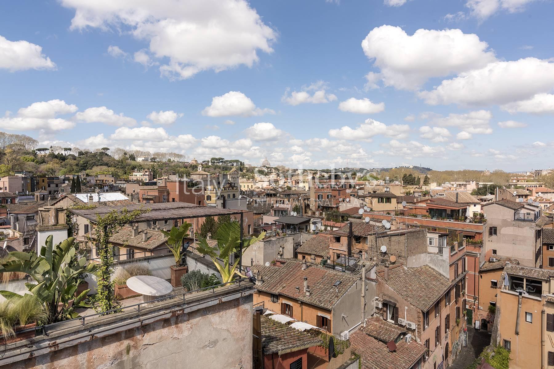 Prestigious penthouse with stunning panoramic terraces in Trastevere, For sale, Rome | Sotheby’s Realty Italy - 11